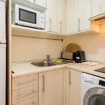 1 Bedroom 1 Bathroom Furnished - Malasana - Modern In Downtown Area - Mintystay