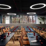 Radisson Red Madrid