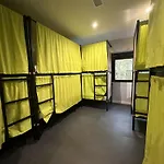 Madriz Hostel