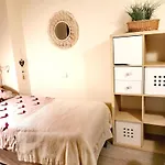 Rooms For Girls Only