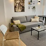 Auditorio/Bernabeu Apartment2