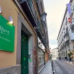 Blume Cruz Suites