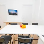 For You Rentals Cozy And Charming 3-Bedroom Apartment Temporal In Madrid Asr18