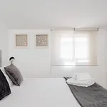 For You Rentals Precioso Apartamento Temporal Preciados Pre5B
