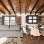 Atico Con Terraza En Lavapies Alquiler Temporal