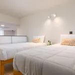 Beautiful Duplex In Front Of Vista Alegre Palace