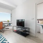 Homeclub Apartment At Plaza Colon Xxiii