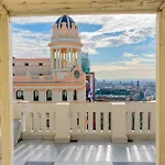 Hostal Charlotte-Gran Via