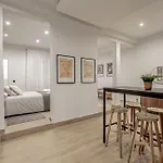 Stunning And Spacious Flat At Barrio De Las Letras