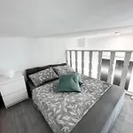 Mezzanine 2 Bedroom In Chueca