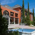Apartamentos Th La Florida