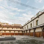 Apartamentos Madrid Xxxiii - Alojamiento De Temporada