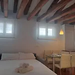 Emblematic Flat In Madrid Central - Arenal
