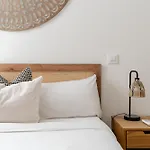 Modern Cozy-2Bedrooms 1Bathroom-Delicias