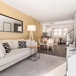 Charming Duplex Retreat For 4 Latina Toledo Atico III