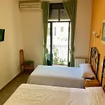 Hostal Fernandez Atocha