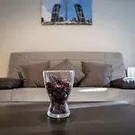 Lovely 3 Bedroom Apartment Next To Fuencarral