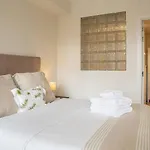 Modern 2 Bed Apartment Near Las Ventas