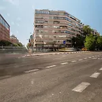 Cute 1 Bedroom Apartment With A Balcony