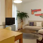 Cute 1 Bedroom Apartment With A Balcony