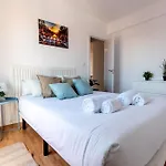 Homely 2 Bedroom Apartment In Barajas