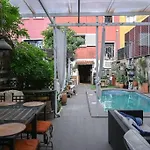 For You Rentals Coqueto Estudio Centrico Temporal Con Piscina Fca34