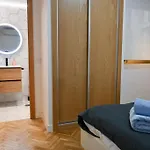 For You Rentals Apartamento Temporal Centrico De Dos Dormitorios Sil2