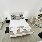 Cinco Torres Suites