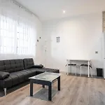 Hogar En Calle Lavapies