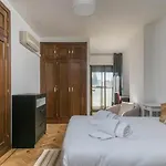Apartamento De 200M2 En Distrito Retiro Con Piscina