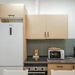 Modern And Cozy-3 Bedrooms 1 Bathroom-Delicias