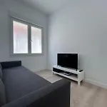 Large Apartment In Madrid - Boto