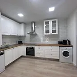 Large Apartment In Madrid - Boto
