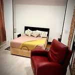 Amazing Apartament In Opera Jd