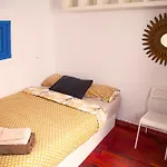 Room In A Shared Apartment In The Very Center Madrid!