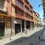 Ama Madrid Santa Ana