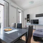 2 Bedrooms 1,5Bathrooms Furnished - Sol - Bright & Functional - Mintystay
