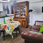 Gran Habitacion A 5 Paradas De Metro Del Centro