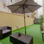 Acogedor Apt 3 Habitaciones Y Terraza En El Centro De Madrid