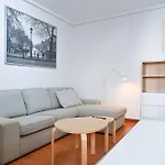 For You Rentals Acogedora Vivienda Temporal De 2 Dormitorios En Chamberi Eca10