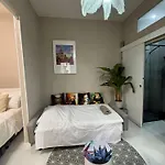 Cozy & Central Malasana