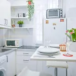 For You Rentals Encantador Apartamento Temporal En Chamartin Tu Refugio De Comodidad En El Corazon De La Ciudad Ars20