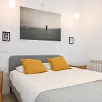 For You Rentals Encantador Apartamento Temporal De Un Dormitorio Con Patio En Vallecas Fig57B
