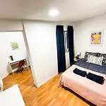 Madrid Rooms - Callao Ch