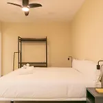 Homeabout Apartamentos Tetuan
