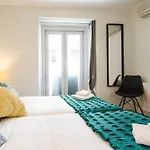 Personalized And Modern- 2 Bd 1Bth- Opera