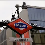 Buhardilla En Lavapies Cerca De Atocha