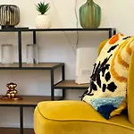 Plaza Mayor Cozy Private Apartment With Ac