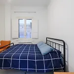 Modern Condo In Goya With Balcony - Retiro Park