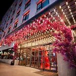 Radisson Red Madrid